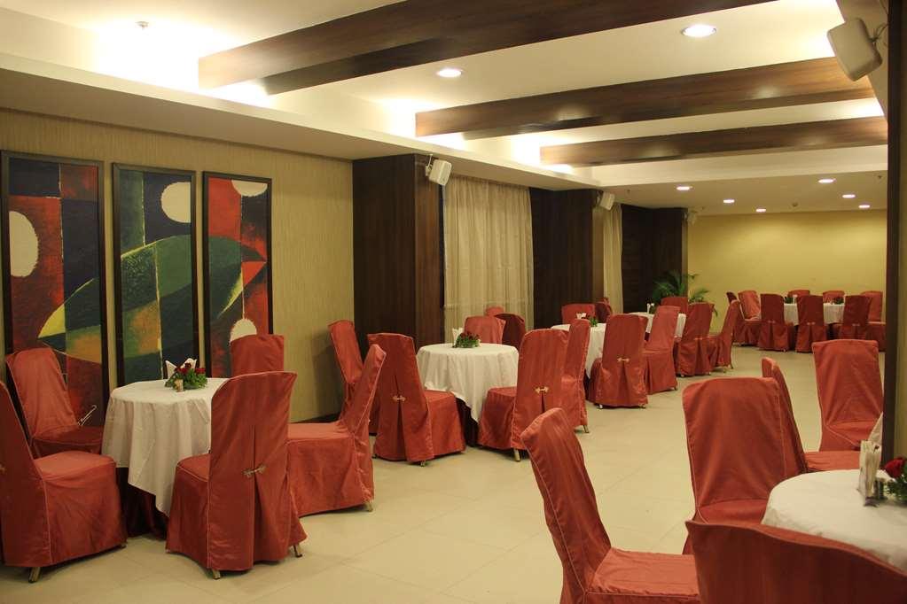 Cocoon 3* Pune